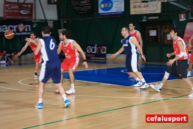 110212_sport 111_tn.jpg